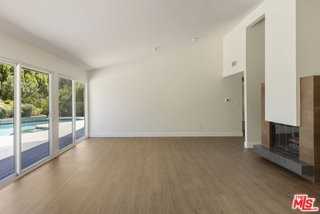 22427 De Kalb Dr - Photo 7 of 7