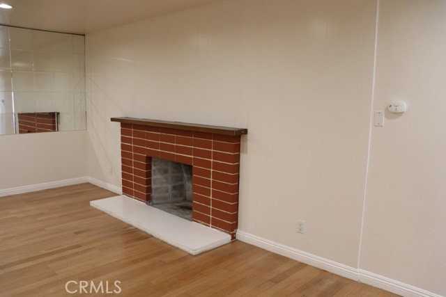 18616 Lassen St - Photo 5 of 8