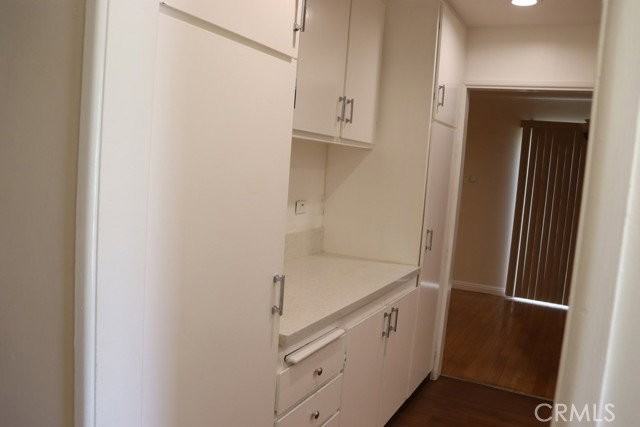 18616 Lassen St - Photo 6 of 8