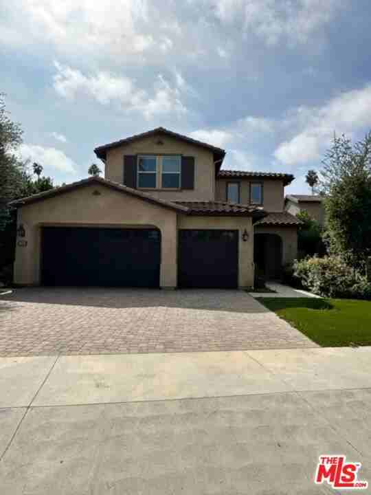 17032 Cantlay St - Photo 6 of 8