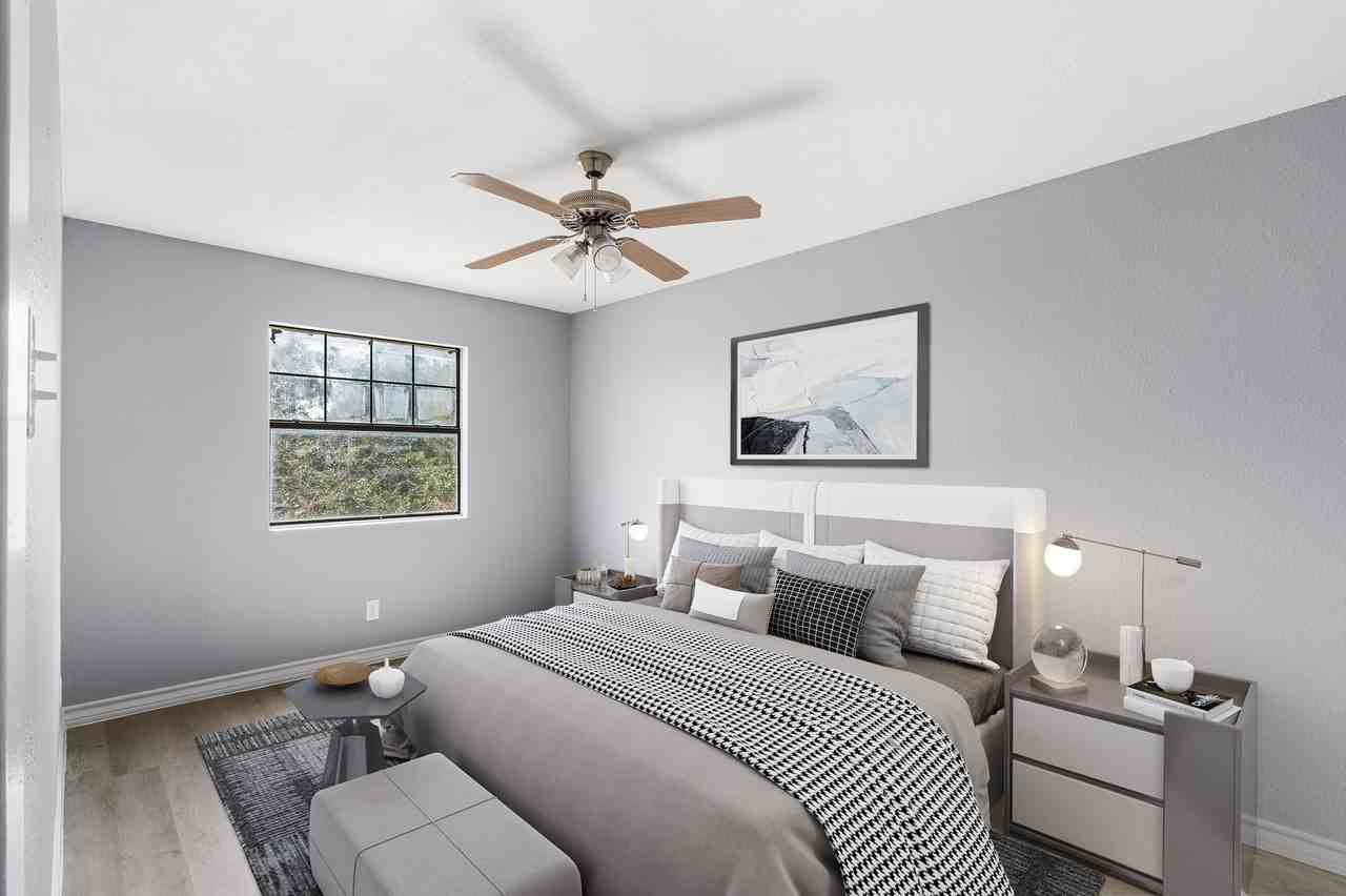 Beverly Condominiums - Photo 5 of 6