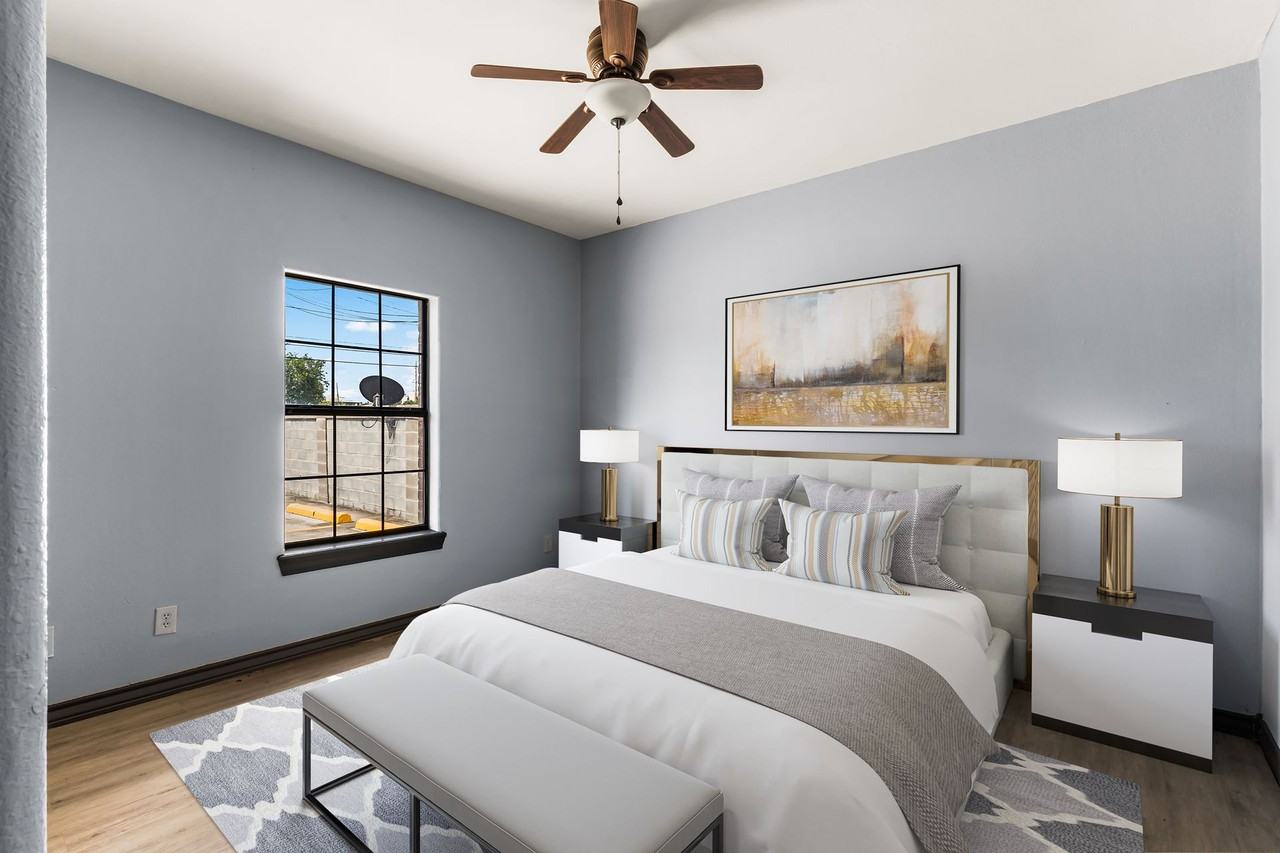 318 W. Bustamante - Photo 5 of 8