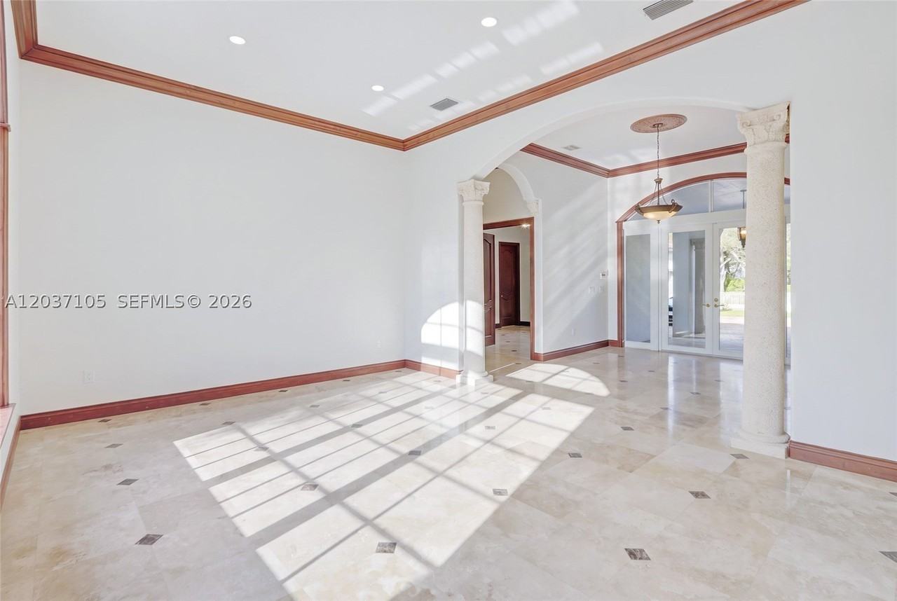 8480 Sw 98th St - Photo 6 of 50