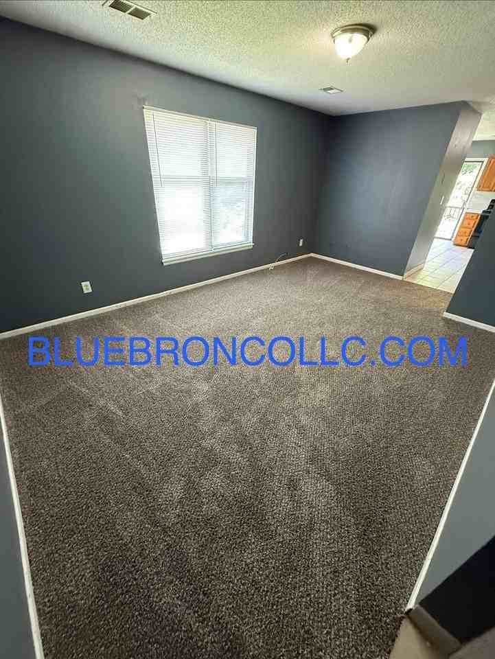206 Sky Vue Dr #C - Photo 2 of 7
