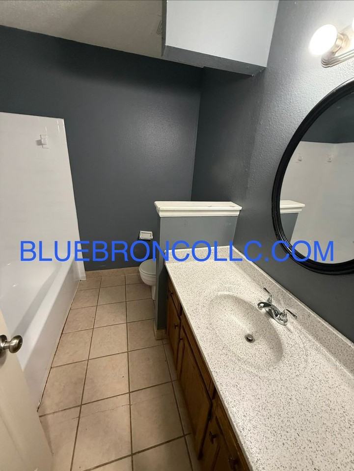 206 Sky Vue Dr #C - Photo 6 of 7