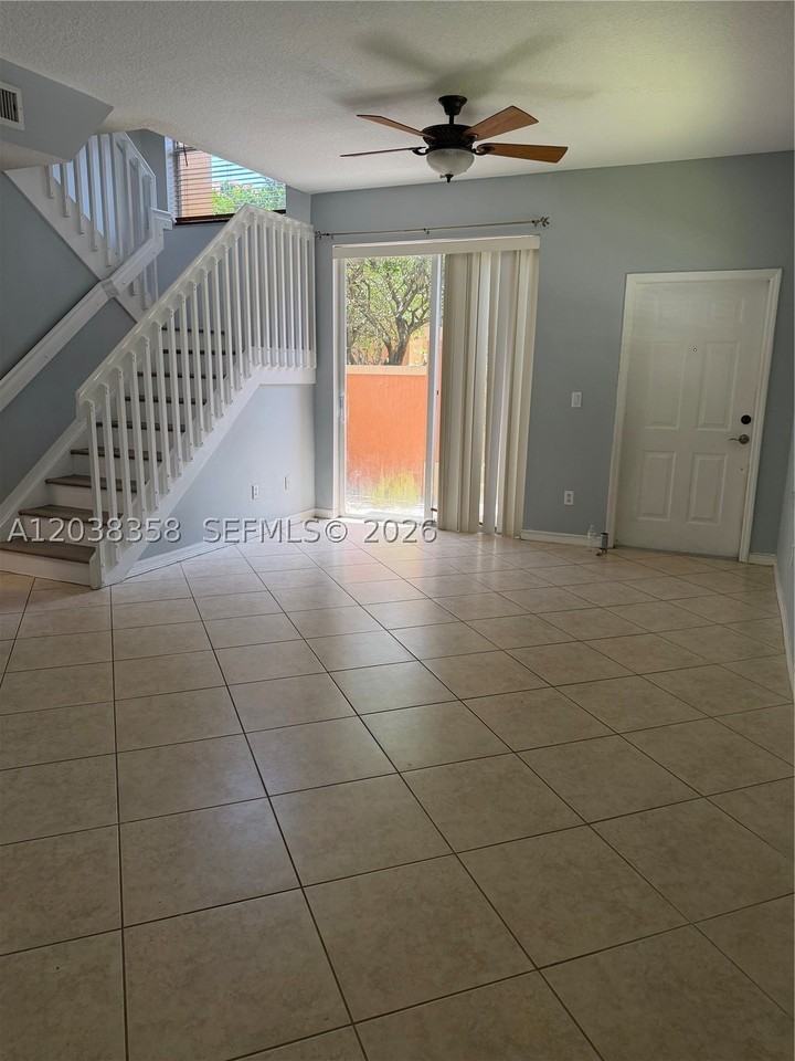 2321 Mariner Ct #2810 - Photo 3 of 12