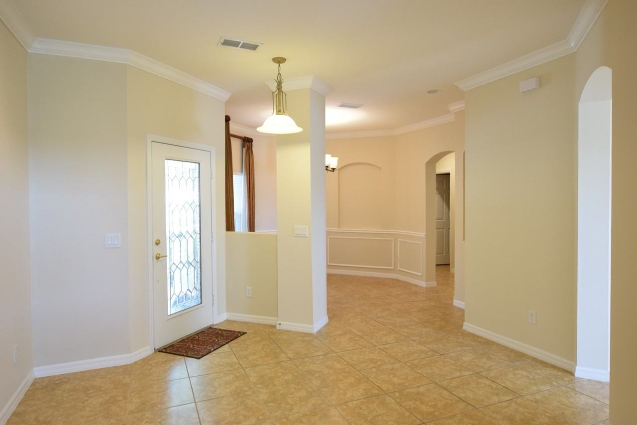 1224 Travertine Ter - Photo 3 of 20
