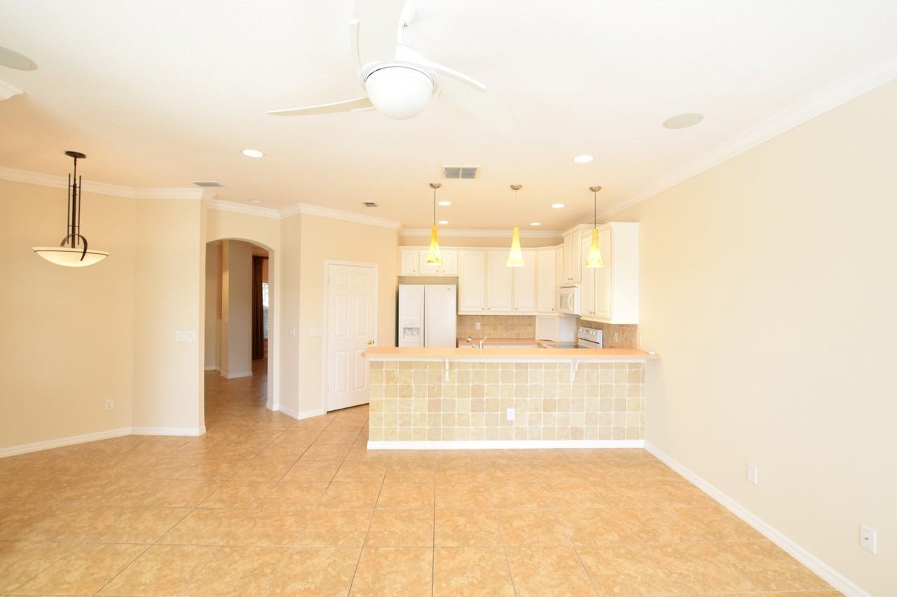 1224 Travertine Ter - Photo 5 of 20