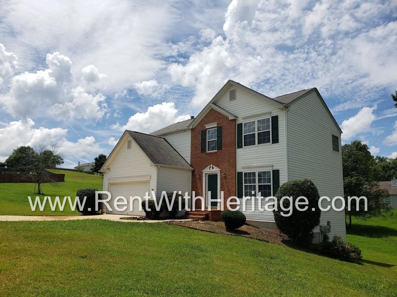 179 Parkview Ln - Photo 2 of 47