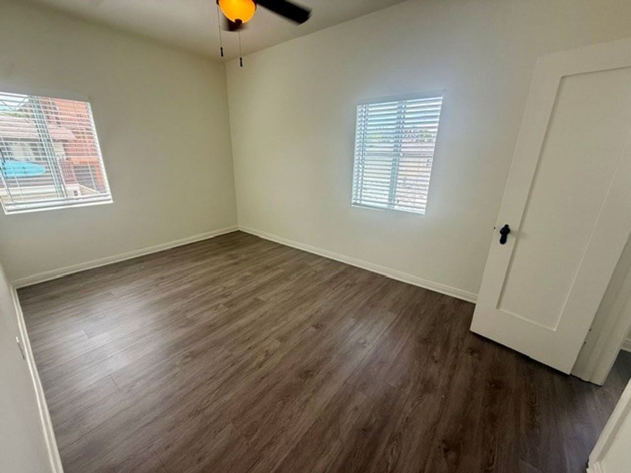 1059 Mira Mar Ave. - Photo 6 of 12