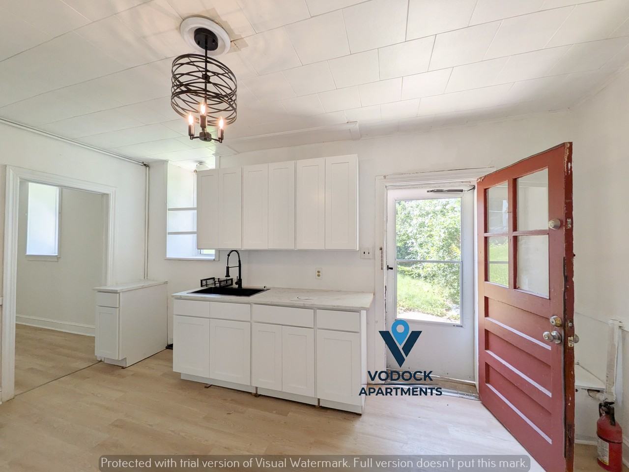 417 North Walnut Street - Photo 2 of 33