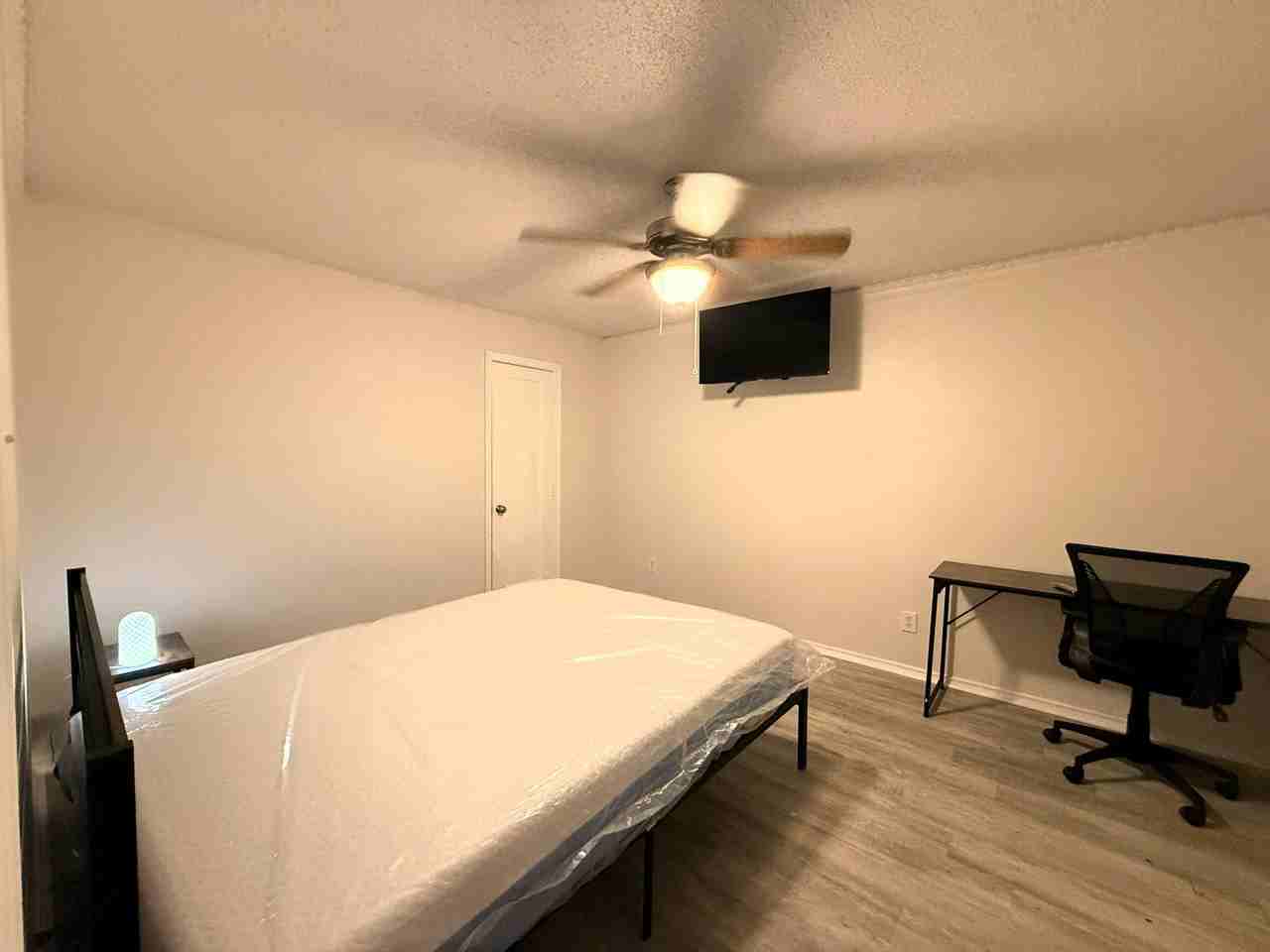 Brockbank Dr - Photo 7 of 12