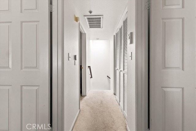 703 Locust St #1 - Photo 2 of 8