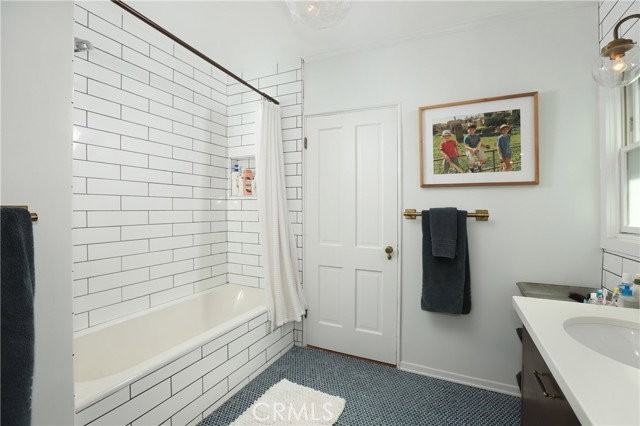 1525 Opechee Way - Photo 2 of 8