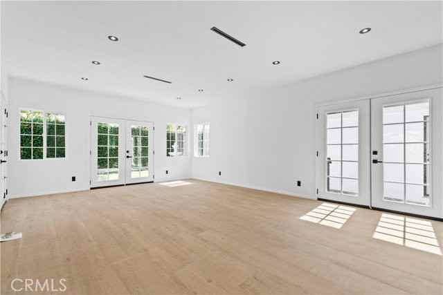 536 Hampton Rd - Photo 5 of 8