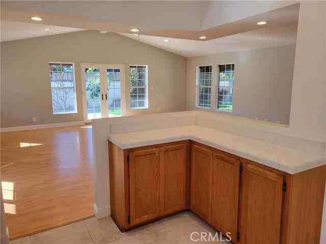 1923 Shipway Ave - Photo 2 of 7