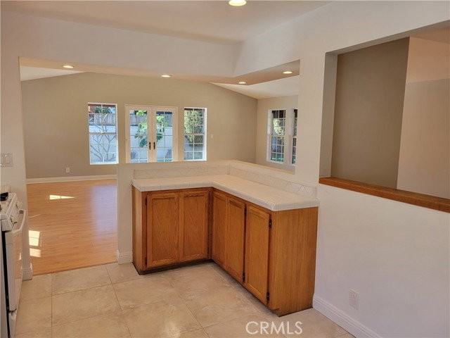 1923 Shipway Ave - Photo 3 of 7
