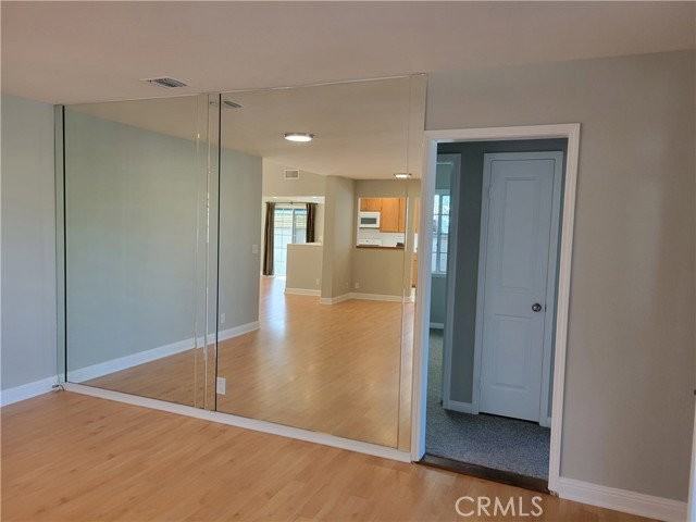 1923 Shipway Ave - Photo 4 of 7