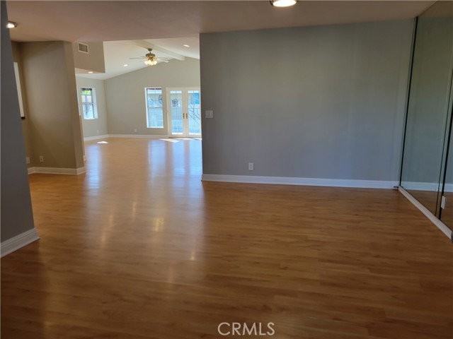 1923 Shipway Ave - Photo 5 of 7