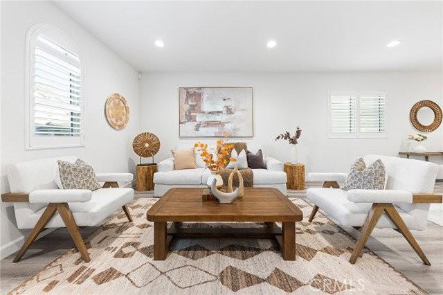 1359 Point Loma Pl - Photo 3 of 8
