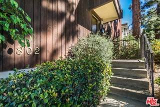 802 Washington Ave - Photo 3 of 8