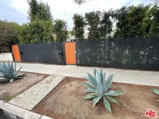837 Sunset Ave - Photo 4 of 8