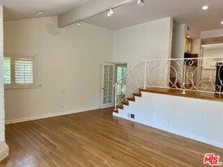 1586 Palisades Dr - Photo 3 of 7