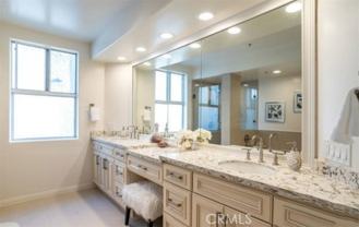 1819 Holmby Ave #204 - Photo 1 of 1
