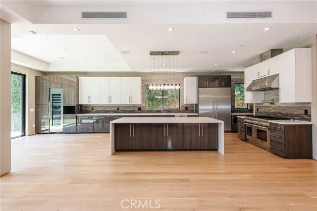 1643 S Carmelina Ave - Photo 5 of 8