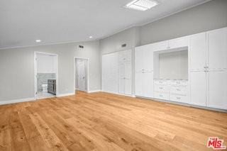 2855 Dunleer Pl - Photo 6 of 8