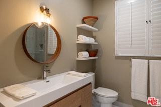 1744 Butler Ave #202 - Photo 6 of 8