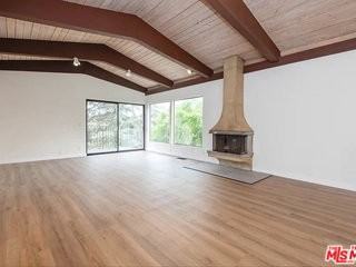 2819 Pacific View Trl #AB - Photo 2 of 8