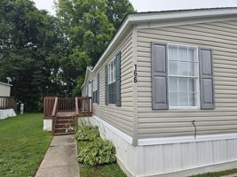 featured image of 166 Lynnwood Cir #79
