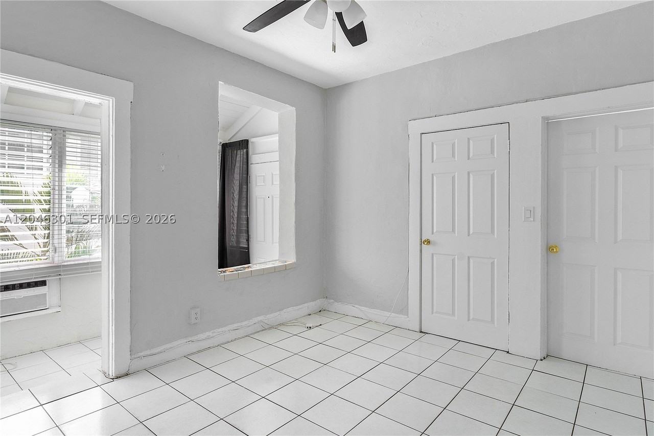 1507 Meridian Ave #7 - Photo 5 of 14