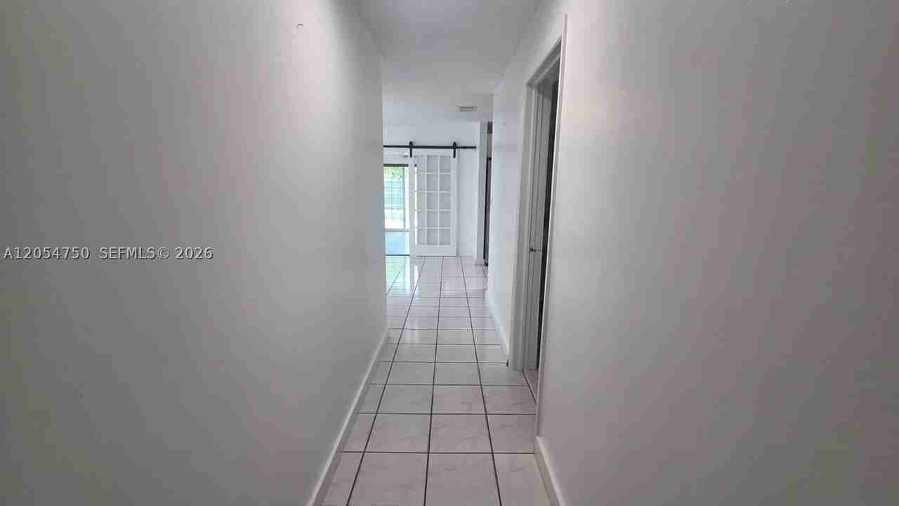 16227 Sw 139th Ct - Photo 3 of 34