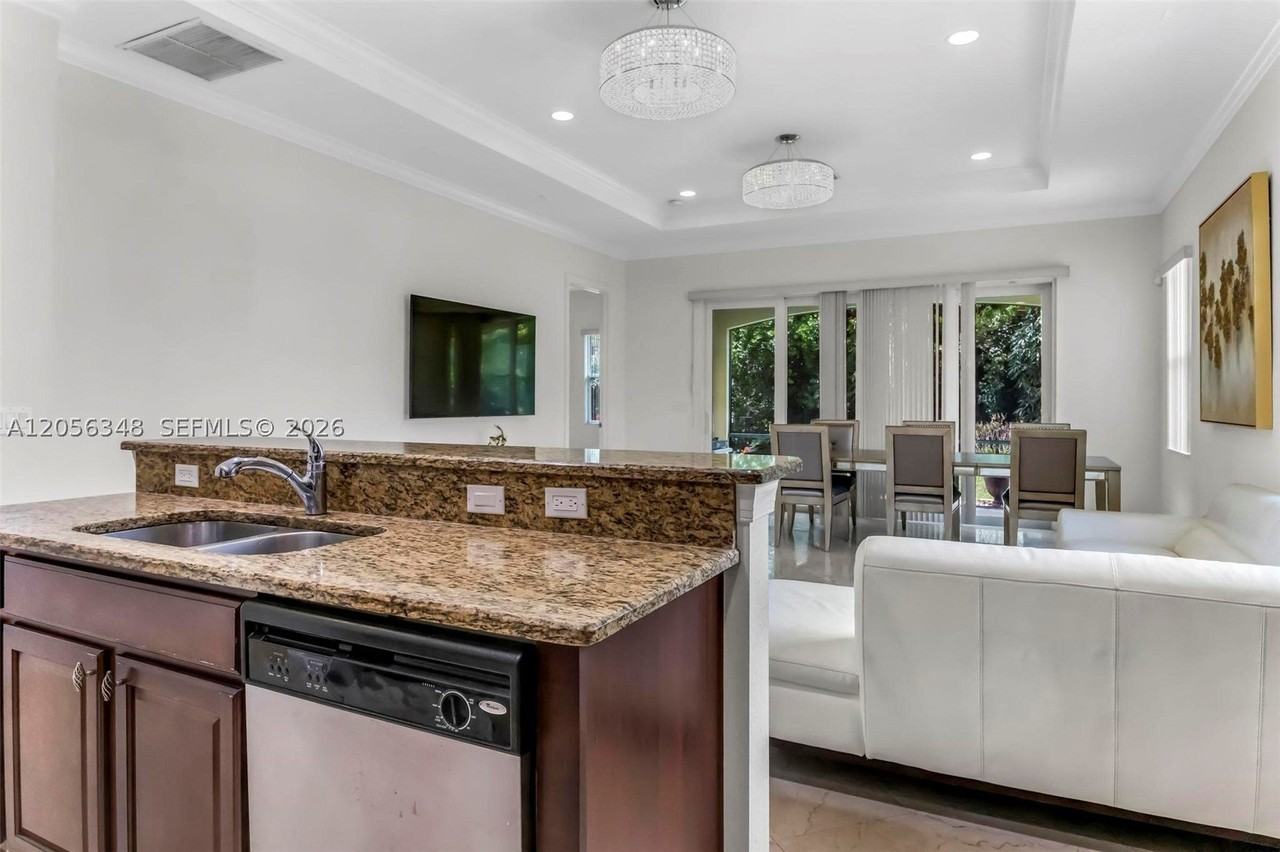 8361 Nw 120th Way - Photo 3 of 29