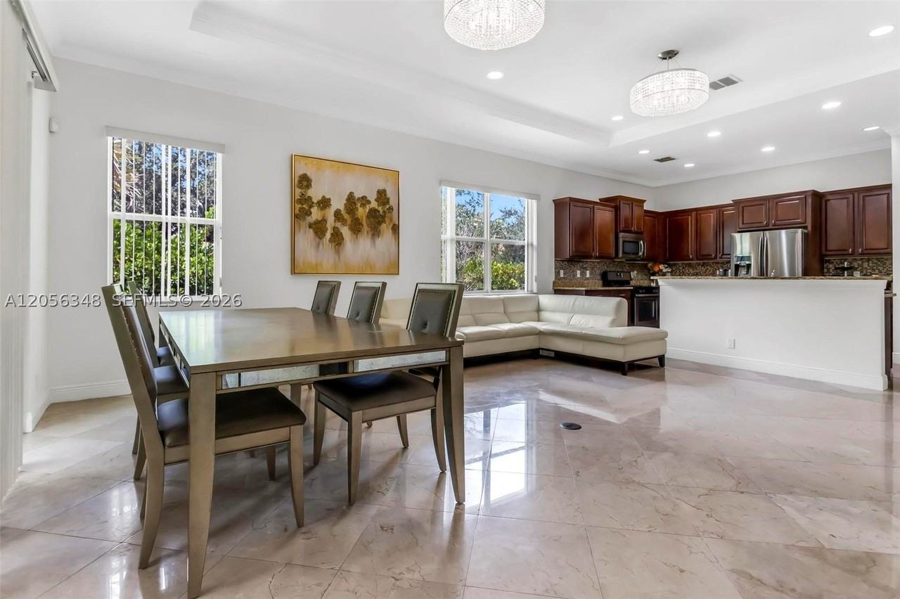 8361 Nw 120th Way - Photo 4 of 29