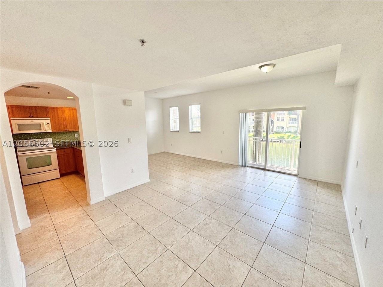 10850 Nw 89th Ter #210-5 - Photo 5 of 23