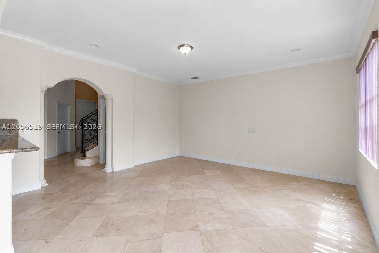 18031 Nw 87th Ct #0 - Photo 6 of 50