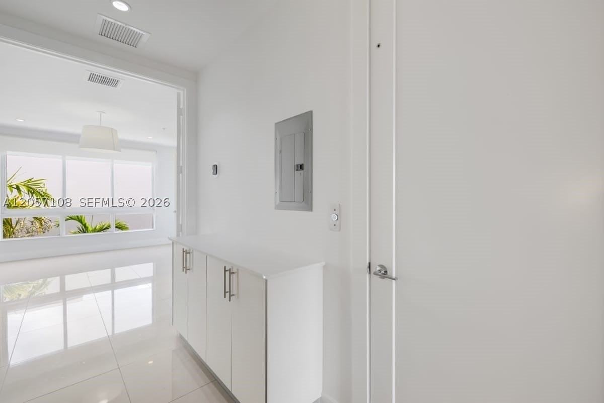 10471 Nw 66th St - Photo 7 of 50