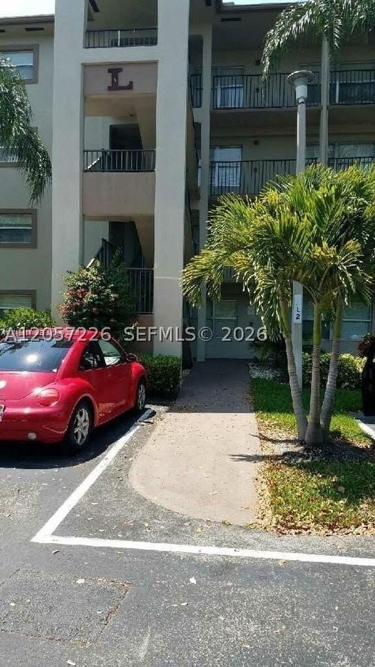 550 Sw 137th Ave #101L - Photo 2 of 21