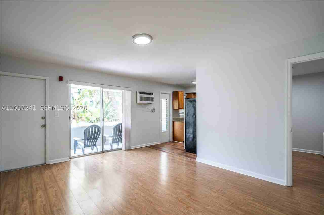 7931 East Dr #204 - Photo 2 of 24
