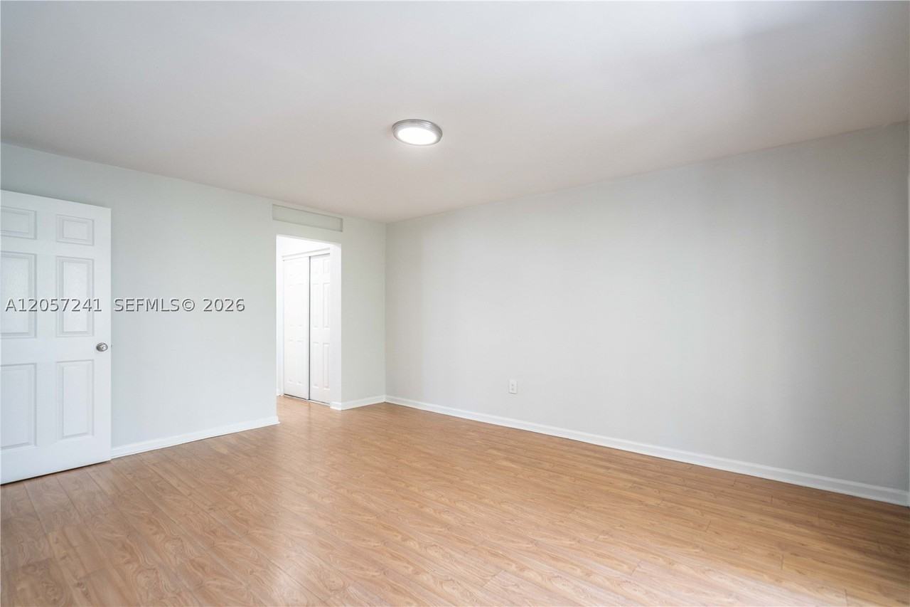 7931 East Dr #204 - Photo 7 of 24