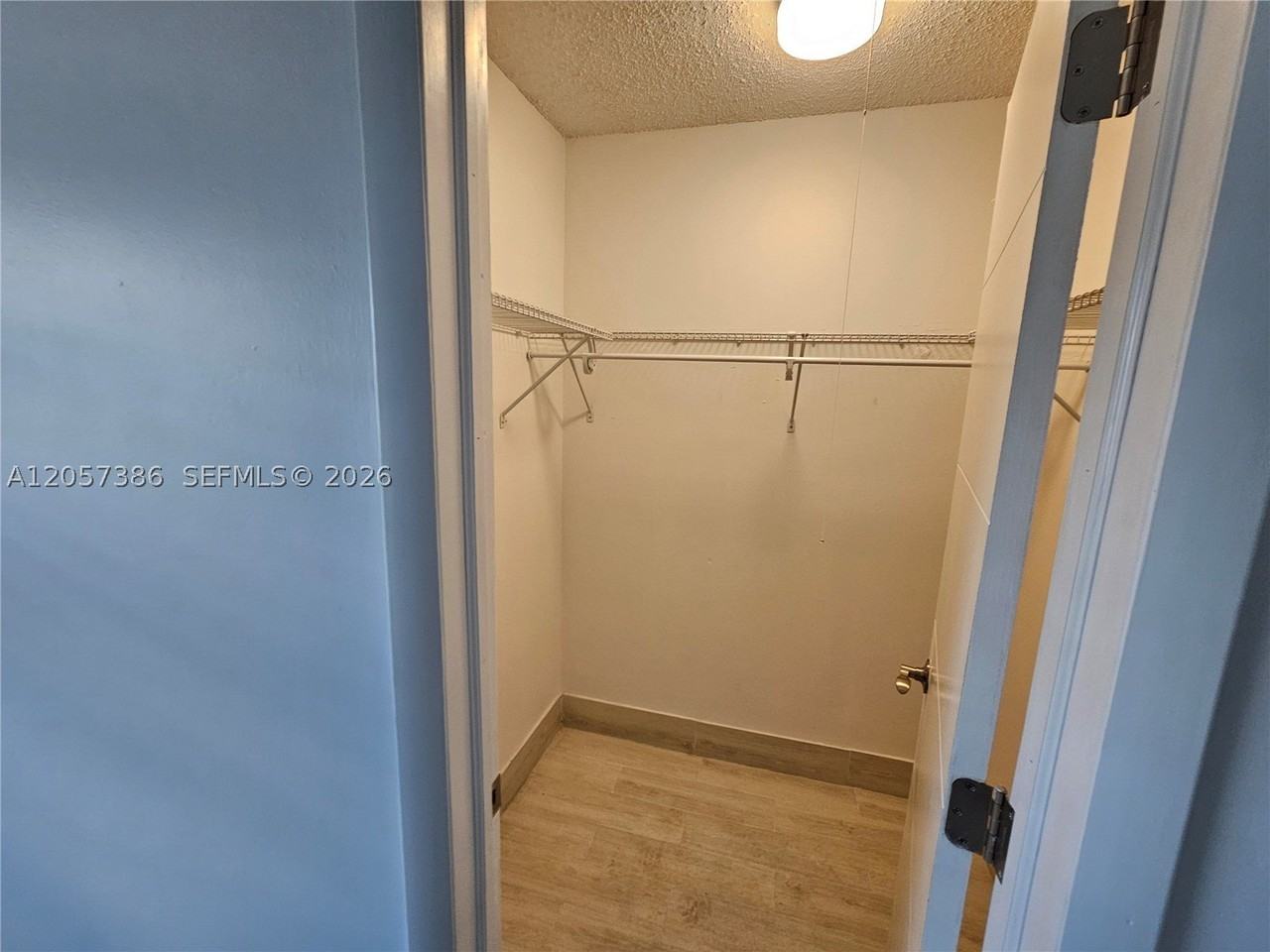 4621 Sw 33rd Ave #1 - Photo 7 of 16