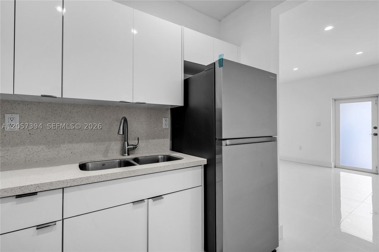 21845 Goulds Ave #102 - Photo 6 of 29