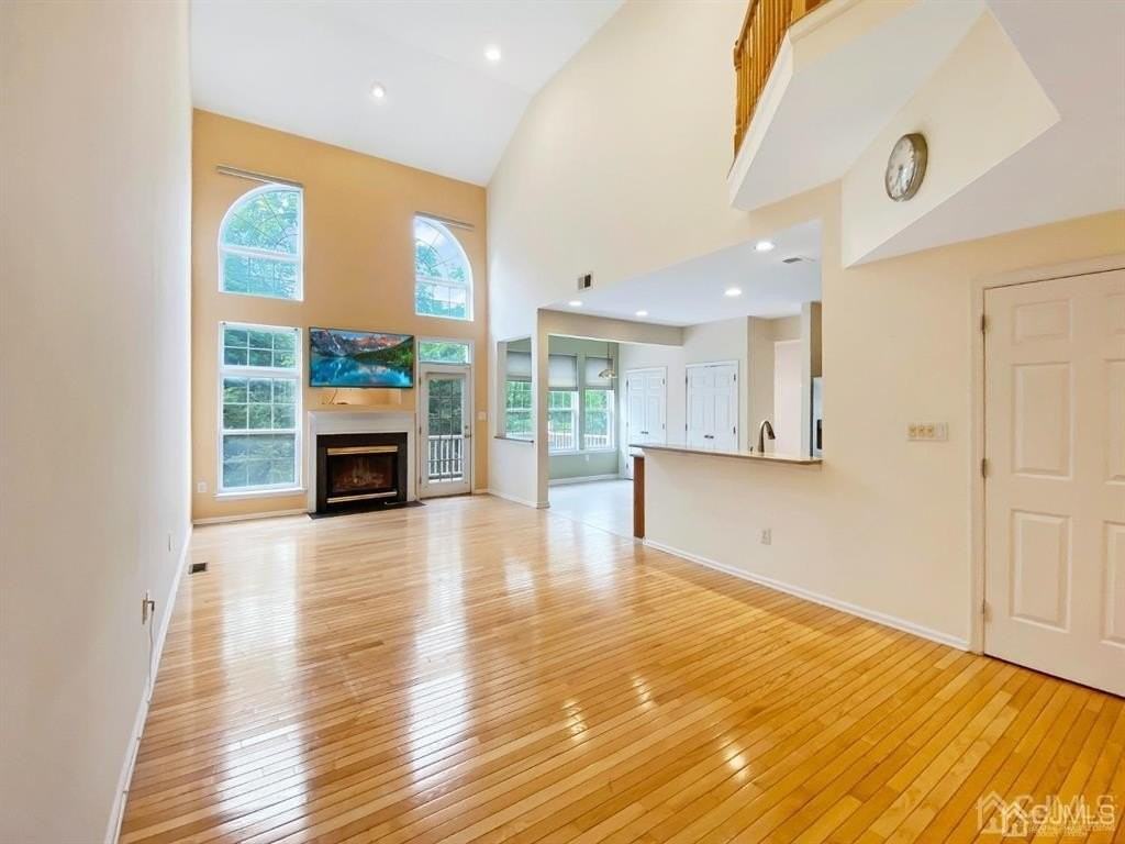 48 Berkshire Way - Photo 3 of 22