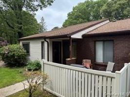 featured image of 380 Clubhouse Ct