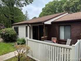 380 Clubhouse Ct - Photo 1 of 1