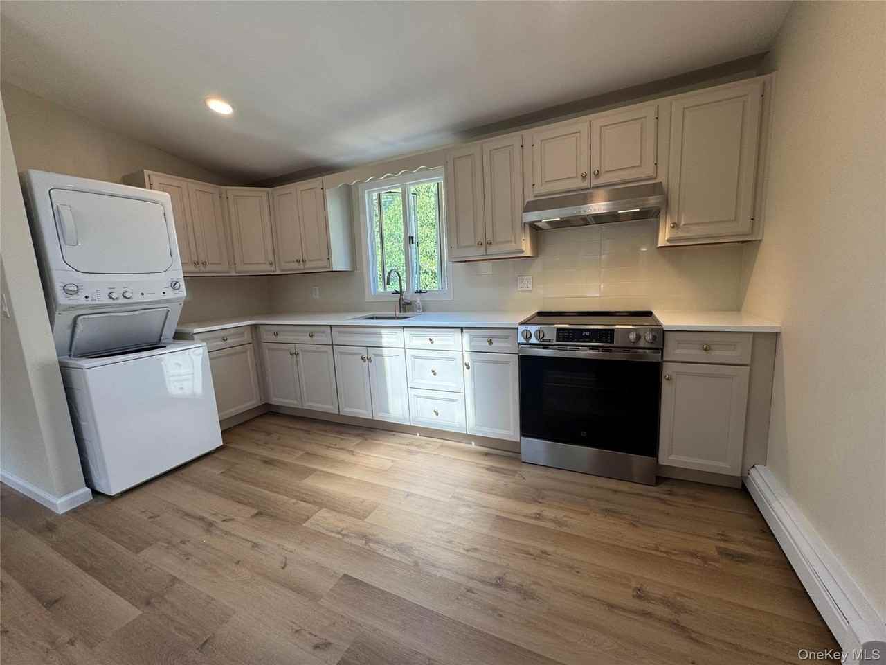 1 Towne Ct - Photo 6 of 22