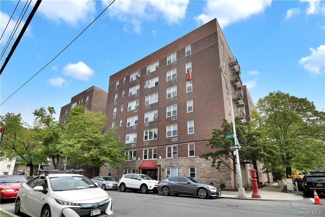 900 Lydig Ave #4M - Photo 5 of 5
